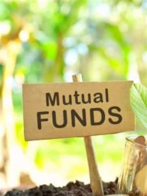 10 MF SIP Schemes With Over 30 Return In 3 Years Mid Cap Mutual Funds