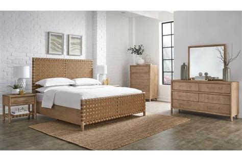 Dorsey Bed, Dresser, Mirror & Nightstand | Bedroom Sets | Bedroom