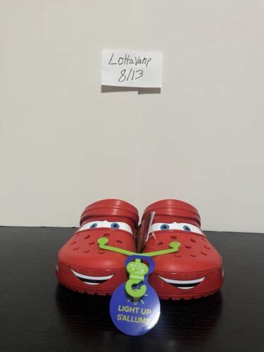 Crocs Classic Clog Cars Lightning Mcqueen Disney Pixar Size 8m Lights Up Ebay