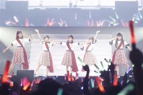 【写真 512枚】ラブライブ！：aqours、虹ヶ咲、liella！がカウントダウンライブ みんなで「live With A Smile