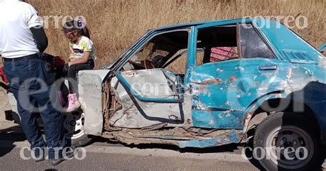 Choque múltiple deja dos lesionados a la altura de Santa Teresa en