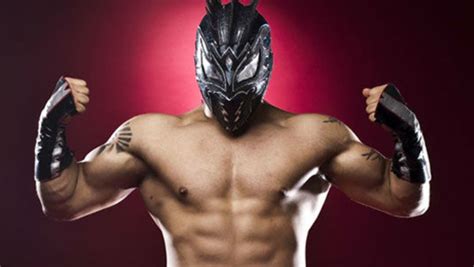 10 Things WWE Fans Need To Know About Kalisto