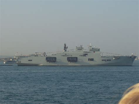 Hms Ocean L12 Royal Navy Class And Typelanding Platform Flickr