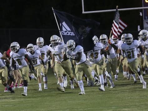 Lee County Hopes To Claim First Football State Title In 46 Years