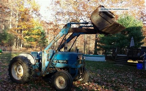 Ford 3400 Industrial Tractor