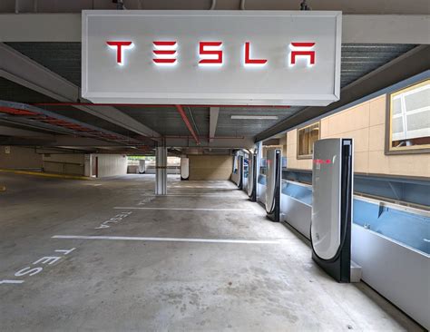 Tesla Opens Australia S Largest Fast Charging Site Just In Time For