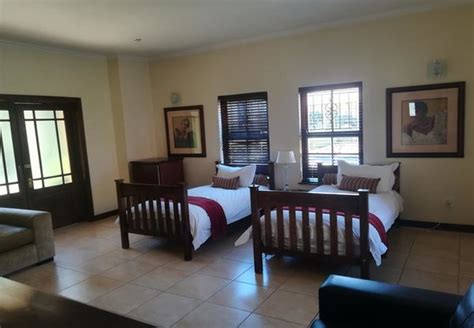 The Moon And Sixpence Boutique Lodge In Muldersdrift Gauteng