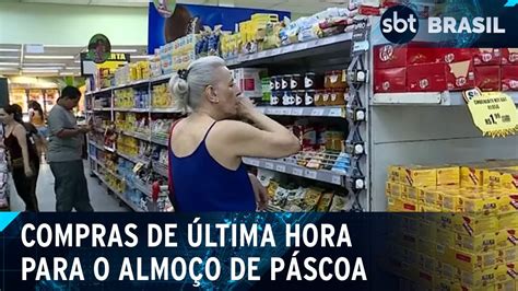 Consumidores enfrentam supermercados cheios para compras de Páscoa