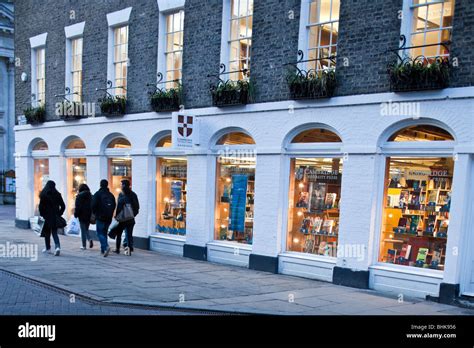 Cambridge University Press bookshop, Market Square, Cambridge, UK Stock ...