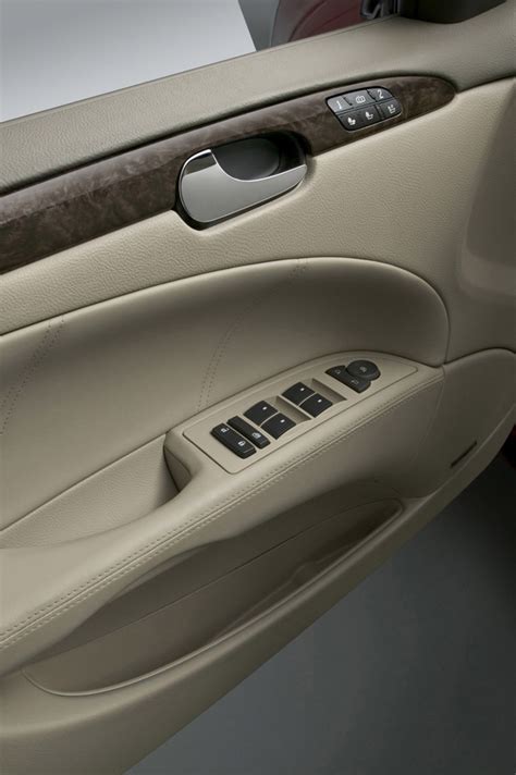 2011-Buick-Lucerne-Interior-Profile-Door-Panel - The Supercars - Car Reviews, Pictures and Specs ...