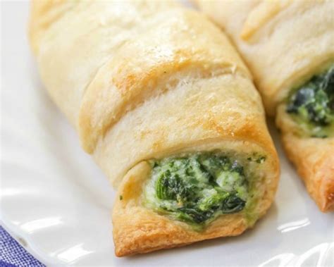 EASY Cheesy Spinach Roll Ups Recipe | Lil' Luna