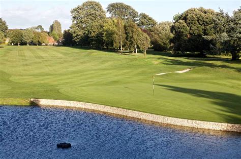 Ham Manor Golf Club West Sussex | Hotels Near Golf Courses