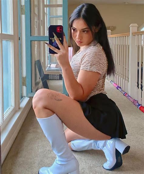 Avani Gregg Shows Off Her Tits Ass Sexy Photos Video
