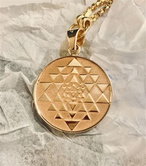 SRI YANTRA Gold pendant | Jewelry repair, Pendant, Running jewelry