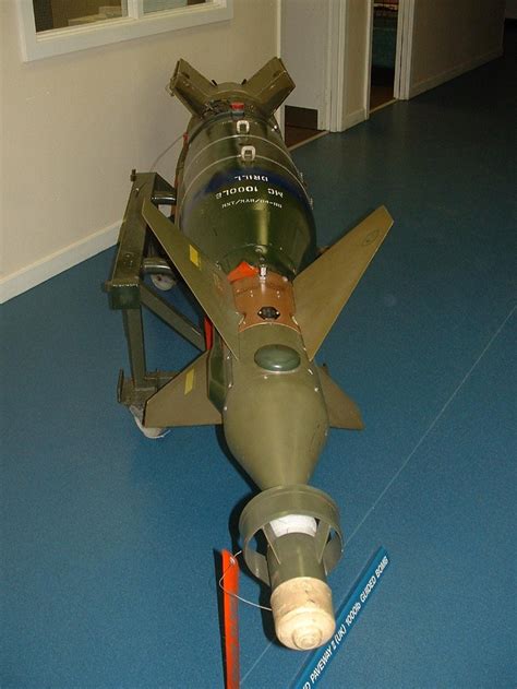 UK Paveway II & Enhanced Paveway II - Weapons & Armaments ...