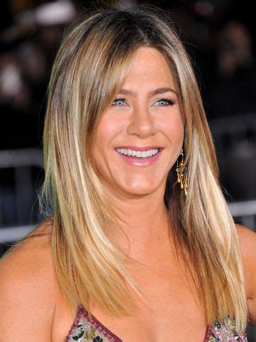 The Best Skincare Tips I've Learned From Jennifer Aniston | Who What Wear