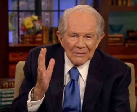 Pat Robertson The Laws Of Leviticus Only Apply To Gays Video Towleroad Gay News