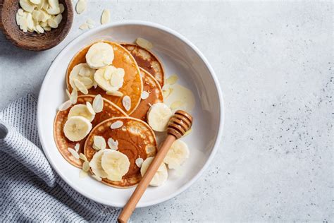 Panquecas De Banana Prontas Em Menos De 10 Minutos Infinitas Receitas