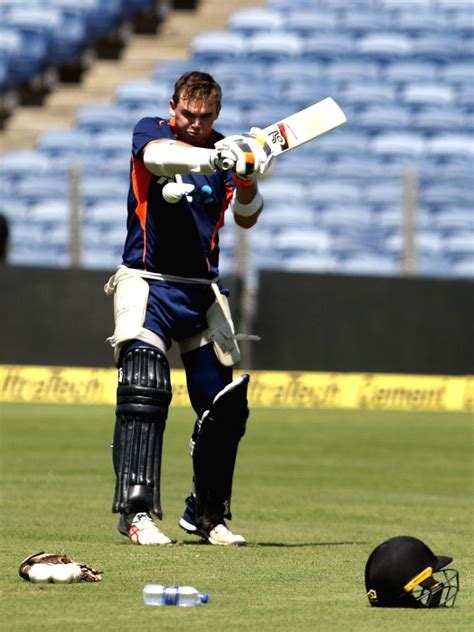 New Zealand - practice session - Tom Latham