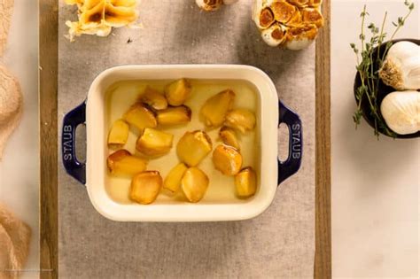 How to Roast Garlic: Transform Cloves into Luscious Treasures! - No Spoon Necessary