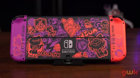 Unboxing Nintendo Switch OLED Edisi Pokémon Scarlet Violet Desain