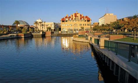 Stockton | Colleges and Universities, Population, History, & Map ...