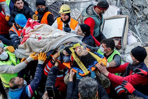 A Woman And Her Two Daughters Were Rescued In Turkey On The Fifth Day