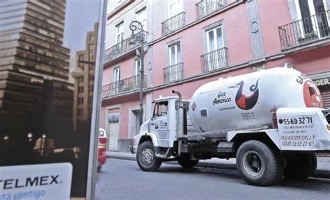 La Batalla Para Acaparar A Consumidores De Gas Lp Punto Medio