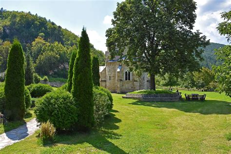 Otkrijte Srbiju Manastir Gradac Biodom