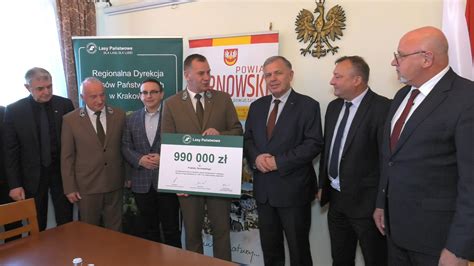 Blisko milion złotych na drogę Urząd Miejski w Ryglicach