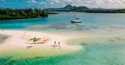 Trou D Eau Douce Ile Aux Cerfs Katamaran Krydstogt Med Frokost