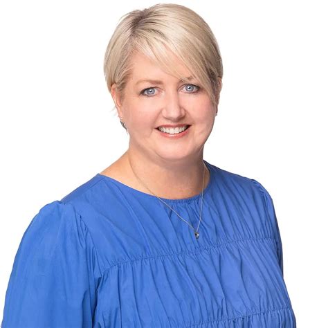 Andrea Rickerby Licensed Sales Consultant Reaa 2008 Harcourts Papanui