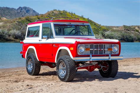 Badass Broncos From Barrett Jackson S January Auction Ford Trucks