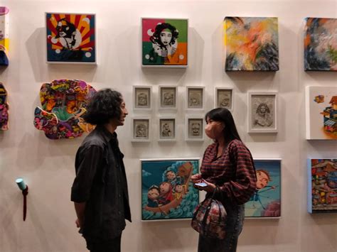 Usung Tema Kota Industri Seniman Surabaya Gelar Pameran Lukis Di Artotel