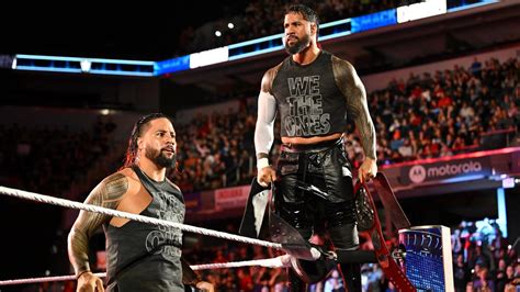 The Usos Break WWE Record – Features of Wrestling