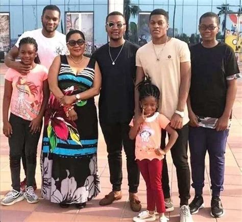 Former president Mahama shows off his children - YEN.COM.GH