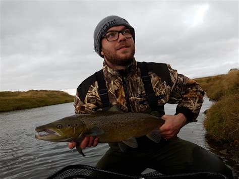 Iceland Fishing Guide Fly Fishing In Iceland Salmon Fishing In