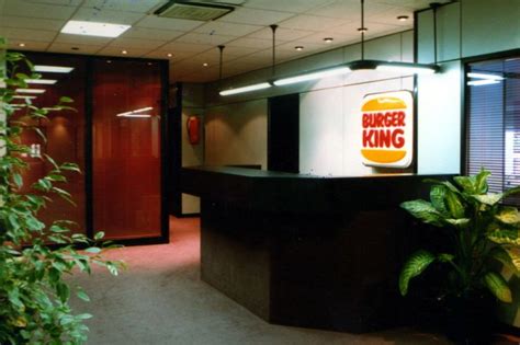 DECORACIÓN Oficinas centrales de Burger King Madrid Decoración de