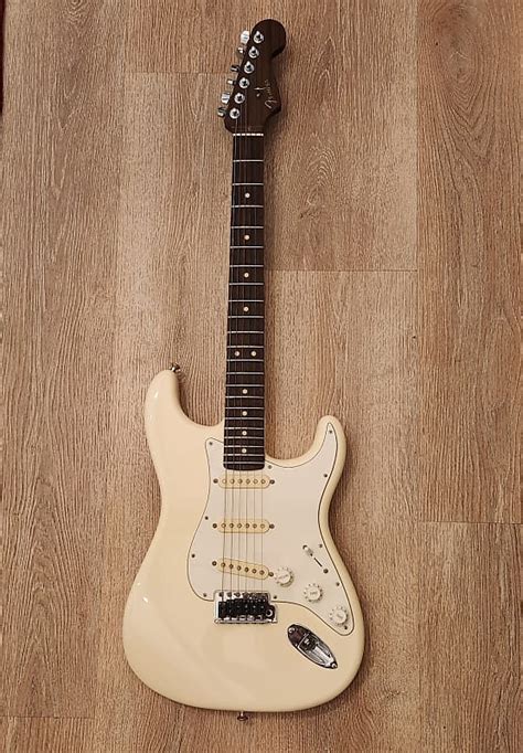 Fender American Strat With Rosewood Neck Reverb