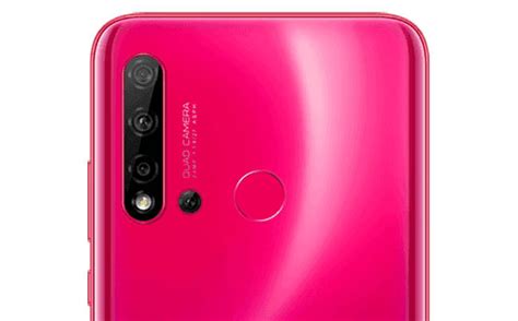 Este sería el Huawei P20 Lite 2019 la cámara frontal integrada en la