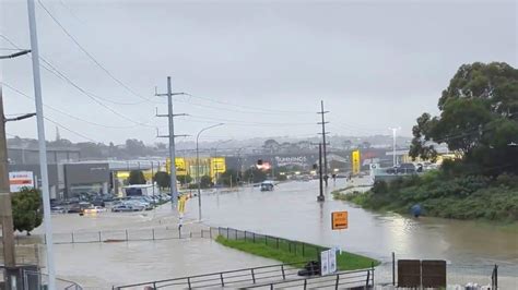 Auckland Floods State Of Emergency Declared Dead Residents Told To