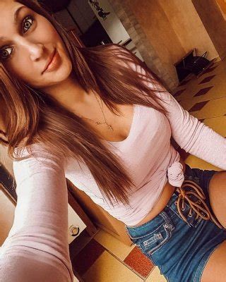 Sunny Blue Nude Porn Pics Leaked XXX Sex Photos App Page 42 PICTOA