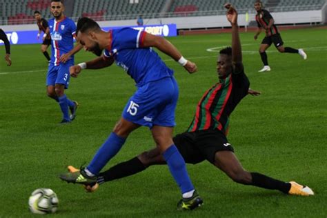 Botola L As Far Et Le Moghreb De T Touan Font Match Nul