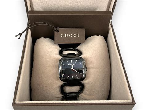 Lot Ladies Gucci Wrist Watch Full Set