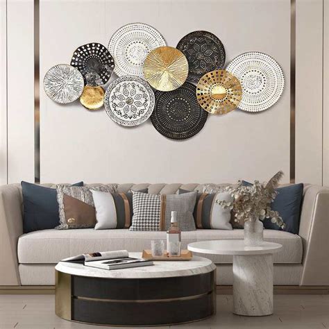 Round Metal Wall Art Black