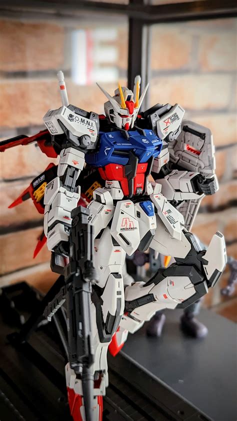 Mg Aile Strike Gundam With Custom Decals My 2nd Master Grade Kit And