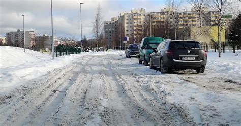 Reporter Tallinna Volikogus Peetakse Erakorraline Istung Kus On