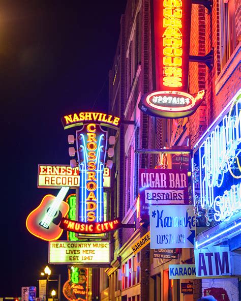 Solo Travel 7 Best Things To Do In Nashville Tennessee Alone Shes