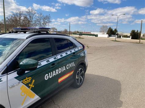 La Guardia Civil Investiga La Aparición De Un Joven Muerto En Aldeatejada Actualidad Cadena Ser