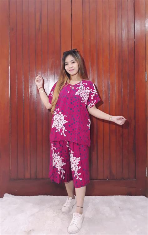 Setelan Kulot Pendek Batik Wanita Bahan Adem THEBATIK CO ID